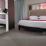 Otel Brit De Grignan