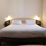 Hotel Brit De Grignan Vichy