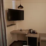 Brit De Grignan Hotel 4*