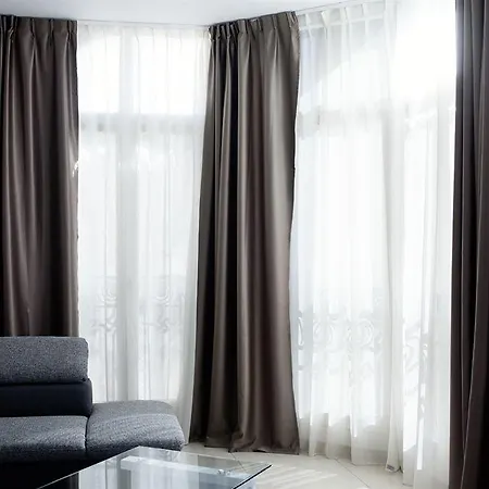 Brit De Grignan 4* Vichy