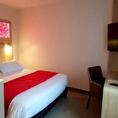 De Grignan Hotel