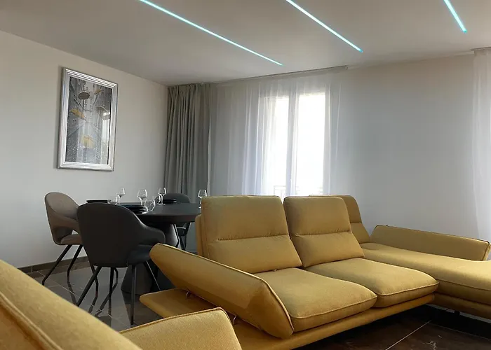 Brit De Grignan 4* Vichy