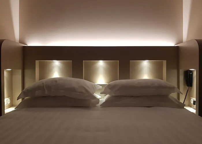 Brit De Grignan Hotel