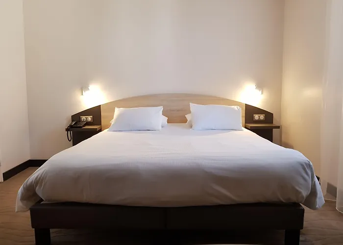 Hotel Brit De Grignan Vichy