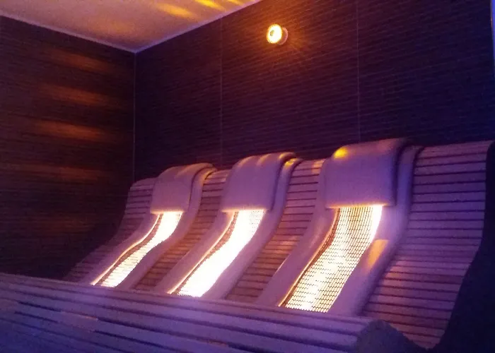 Hotel Brit De Grignan 4*