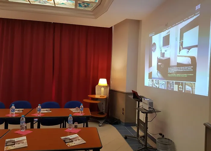 Hotel Brit De Grignan Vichy