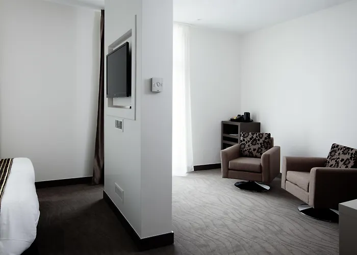 Hotel Brit De Grignan Vichy