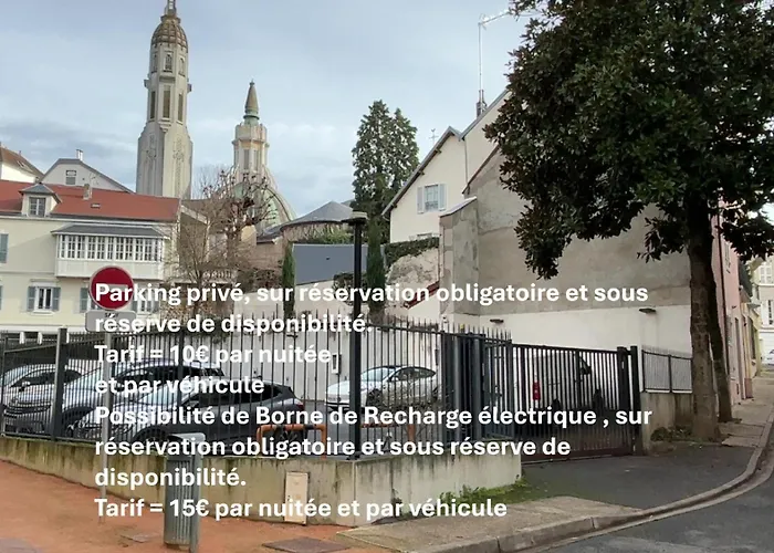 Brit De Grignan 4* Vichy